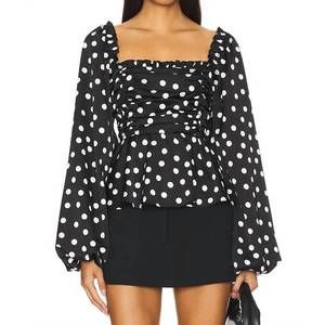 NEW SHOW ME YOUR MUMU atiana top in black